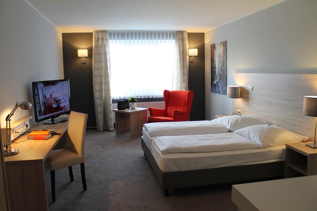 Hotel Westerfeld Hemmingen  Exteriér fotografie