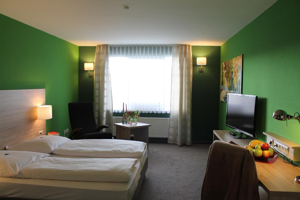 Hotel Westerfeld Hemmingen  Exteriér fotografie